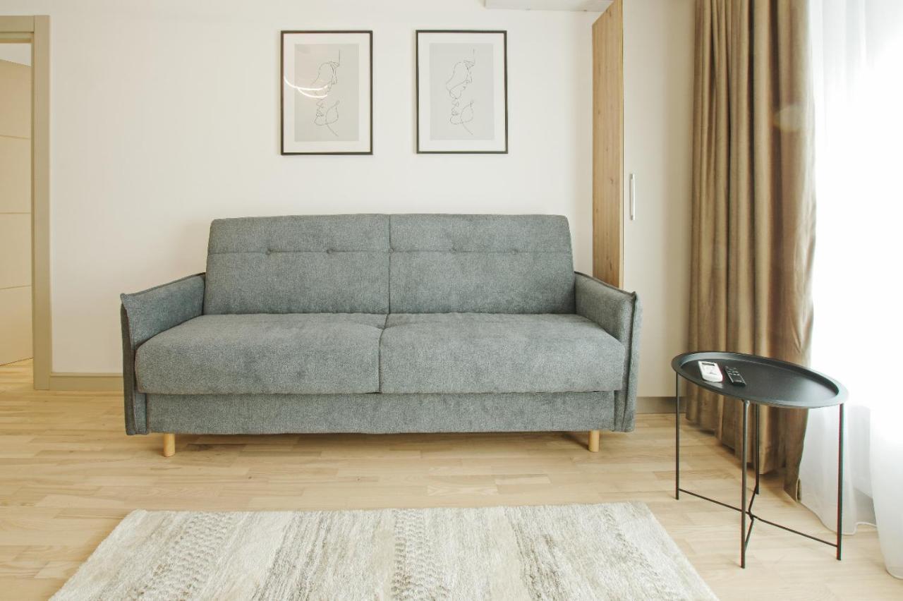 Himson-Beige Apartment Iasi Exterior photo